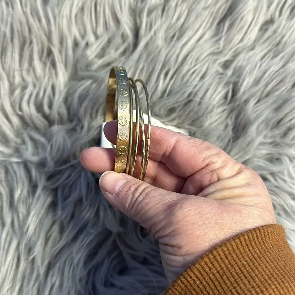 Unbranded details fashion